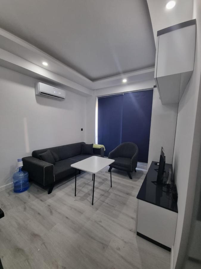Aloha Airport Guest Home Altinkum  Bagian luar foto