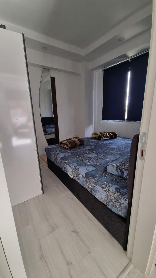 Aloha Airport Guest Home Altinkum  Bagian luar foto